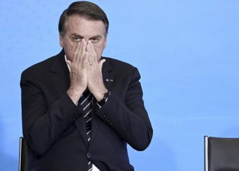 Bolsonaro admitió que no se vacunó y Brasil ya superó los 21 millones de contagios
