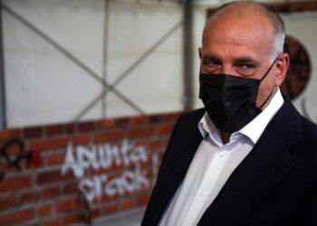 Tebas: “El Madrid nunca será como el PSG porque el PSG hace trampas”