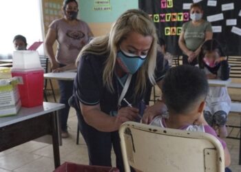 Kreplak: “En verano podríamos tener un rebrote de coronavirus”