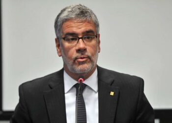 Carne para las Fiestas: Roberto Feletti recibe a supermercados y frigoríficos para definir precios y fechas de la “gran barata”