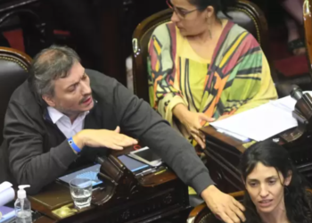La provocación de Máximo Kirchner que hizo caer el Presupuesto 2022 en Diputados: “Terminemos el show”