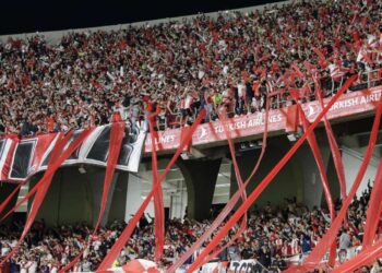 El Gobierno no descarta reducir el aforo en el fútbol si los casos de coronavirus siguen en aumento