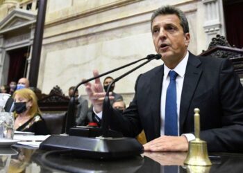 Sergio Massa confirmó el pago al FMI y pidió responsabilidad a la oposición para aprobar el acuerdo