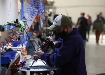 Los empresarios pymes le pidieron al Gobierno un blanqueo para pagar importaciones con dólares no declarados