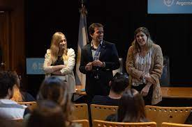 Comenzaron las clases presenciales de Turismo Emprende