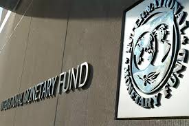 Reservas en la mira: Llega misión del FMI.