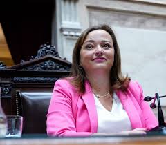 Moreau celebra unidad