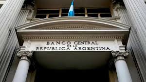 Nueva norma para contener el dólar