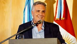 Llaryora innova: Córdoba con alta jubilación mínima.