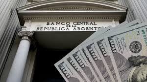 Dólar: Gobierno necesita u$s6.200 M para meta FMI