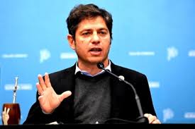 Kicillof culpa a Conmebol por incidentes en cancha de Independiente.