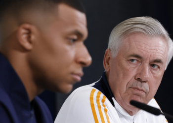 Controversia en el Real Madrid: el DT desacredita a Kylian Mbappé sobre su posición en el equipo