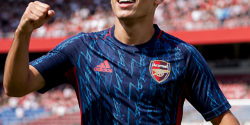 La trayectoria de Eze, la estrella de Arsenal, que podría acabar con 22 años sin títulos