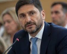 Maximiliano Pullaro: “Si Manuel Adorni formara parte de mi equipo, ya no tendría su cargo”