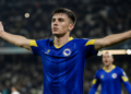 Esmir Bajraktarević: el hijo de refugiados que llevó a Bosnia a la Copa del Mundo