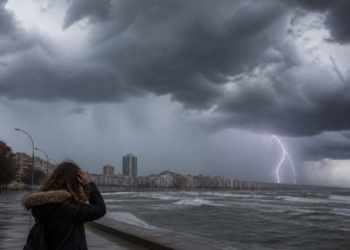 Pronóstico de ciclogénesis con tormentas severas y condiciones invernales en varias provincias