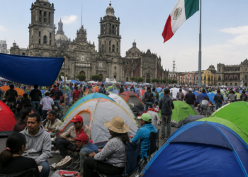 El acampe de docentes en Ciudad de México a días del Mundial 2026
