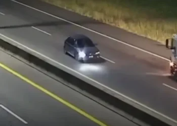 Insólito: detienen a un conductor que recorrió más de 50 kilómetros en contramano por la Ruta 2