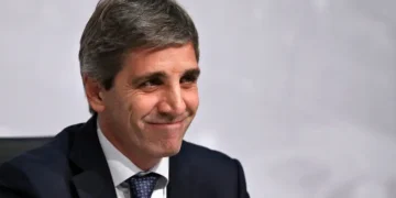 Informe de la AGN: solicitan explicaciones a Caputo sobre el uso de u$s 200 millones de un crédito para subsidios energéticos