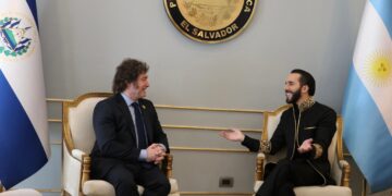 Encuesta revela sorpresa: Javier Milei se ubica entre los presidentes con menor aprobación en América Latina