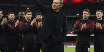 Sentido tributo del AC Milan a Franco Baresi durante la pretemporada en Australia