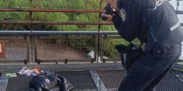 Buscan a un turista desaparecido en las Cataratas del Iguazú: hallan un manuscrito en inglés cerca de la Garganta del Diablo