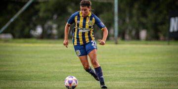 Desde California hasta Rosario: la trayectoria de Zoey Kuhn, la delantera que inspira a Rosario Central