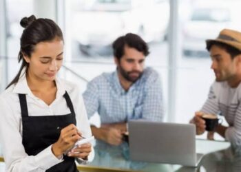 El mercado laboral enfrenta más desempleo, informalidad y menor creación de puestos formales