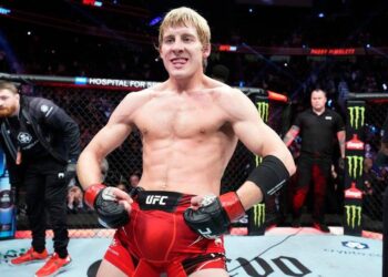 El fascinante caso de la estrella de UFC que aumenta su peso drásticamente después de cada pelea: “Creo que soy adicto a la comida”
