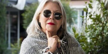 Carrió pidió apartar a un camarista de la causa por la mansión de Pilar vinculada a dirigentes de la AFA