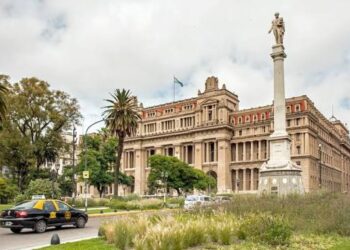 La Justicia rechazó una demanda contra el decreto de Milei que modificó la participación ciudadana en la selección judicial