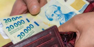 Los salarios crecieron por encima de la inflación en 2026, pero la recuperación es desigual