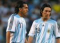 Tevez reflexionó sobre el dolor de Messi tras la muerte de su padre y narró su propia experiencia: “No pude salir”