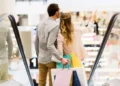 El consumo volvió a caer en junio: retrocedieron las ventas en shoppings, supermercados y mayoristas