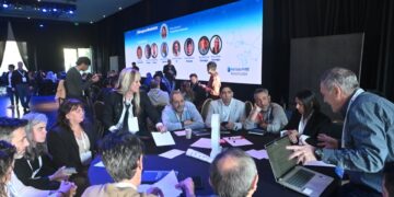 Herramientas para entender, decidir y actuar el banco ciudad reunió a referentes y especialistas para analizar el nuevo mapa de las pymes