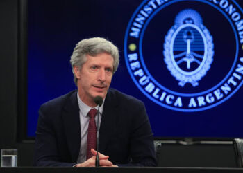 Reforma del Banco Central: Bausili defendió en el Senado un cambio para limitar el financiamiento al Tesoro