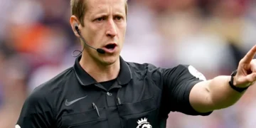 Un penal no sancionado y un VAR que no actuó: la controversia que generó un acalorado debate en la Premier League