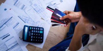 Los bancos ya refinanciaron más de 500 mil préstamos en mora, en medio del debate por el endeudamiento de las familias
