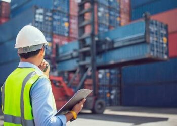 La economía crece de manera desigual: los sectores que más avanzan también pierden empleo