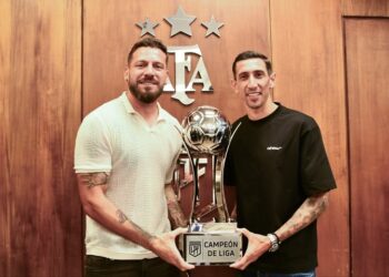 Se revelan los audios del VAR de la final entre Estudiantes y Rosario Central: la polémica no resuelta