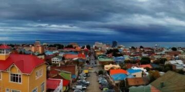 Argentina monitorea el acercamiento comercial entre Punta Arenas y Malvinas y advierte que actuará por vías diplomáticas
