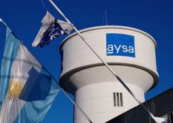 AySA: el Gobierno adjudicó el 90% de las acciones por US$ 340 millones