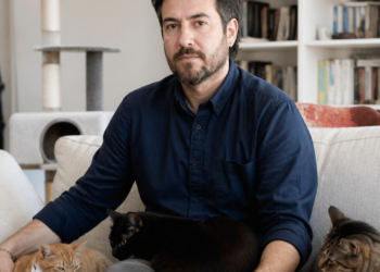 Mikel Delgado, experta en comportamiento felino: “Los gatos no son animales solitarios como se cree”