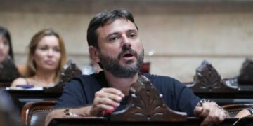 Piden expulsar a Juan Grabois de Diputados por los insultos durante una sesión
