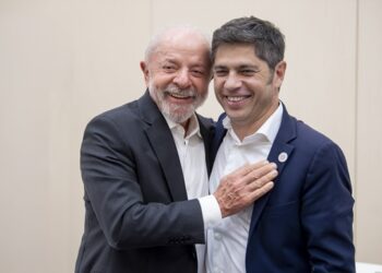 Kicillof destacó el triunfo de Lula y advirtió sobre su impacto político en la Argentina